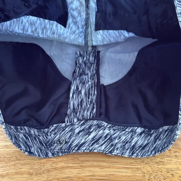 Soft Surroundings women’s Blue White Ankle Cropped size‎ 8 petite cotton spandex - Picture 7 of 9